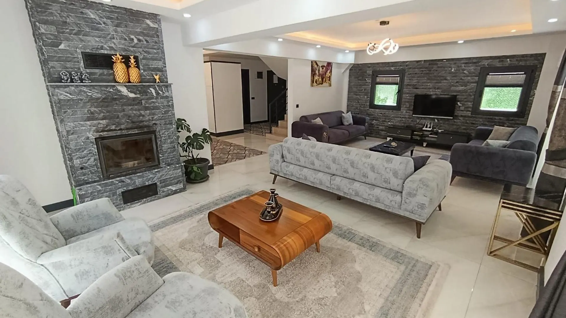 Villa Kayahan Goecek 戈西克